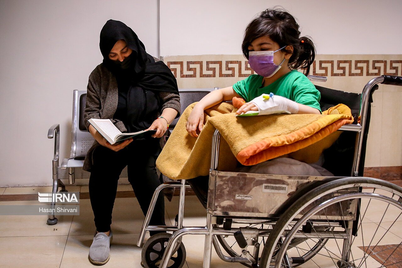 تصاویر: شب نوزدهم رمضان- بیمارستان کودکان