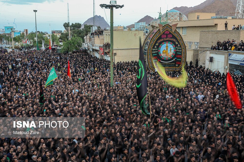 تصاویر: آیین نخل گردانی به مناسبت شهادت امیرالمومنین(ع) - یزد