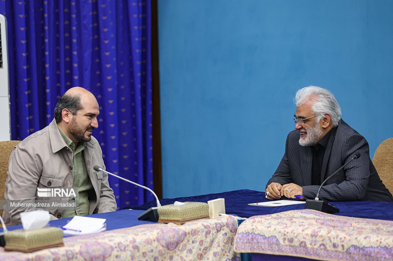 تصاویر: نشست تشکل ها و فعالان دانشجویی با رییس جمهور