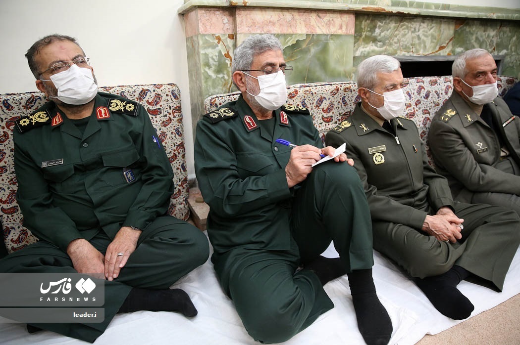 تصاویر: دیدار فرماندهان و مسئولان ارشد نیرو‌های مسلح با مقام معظم رهبری