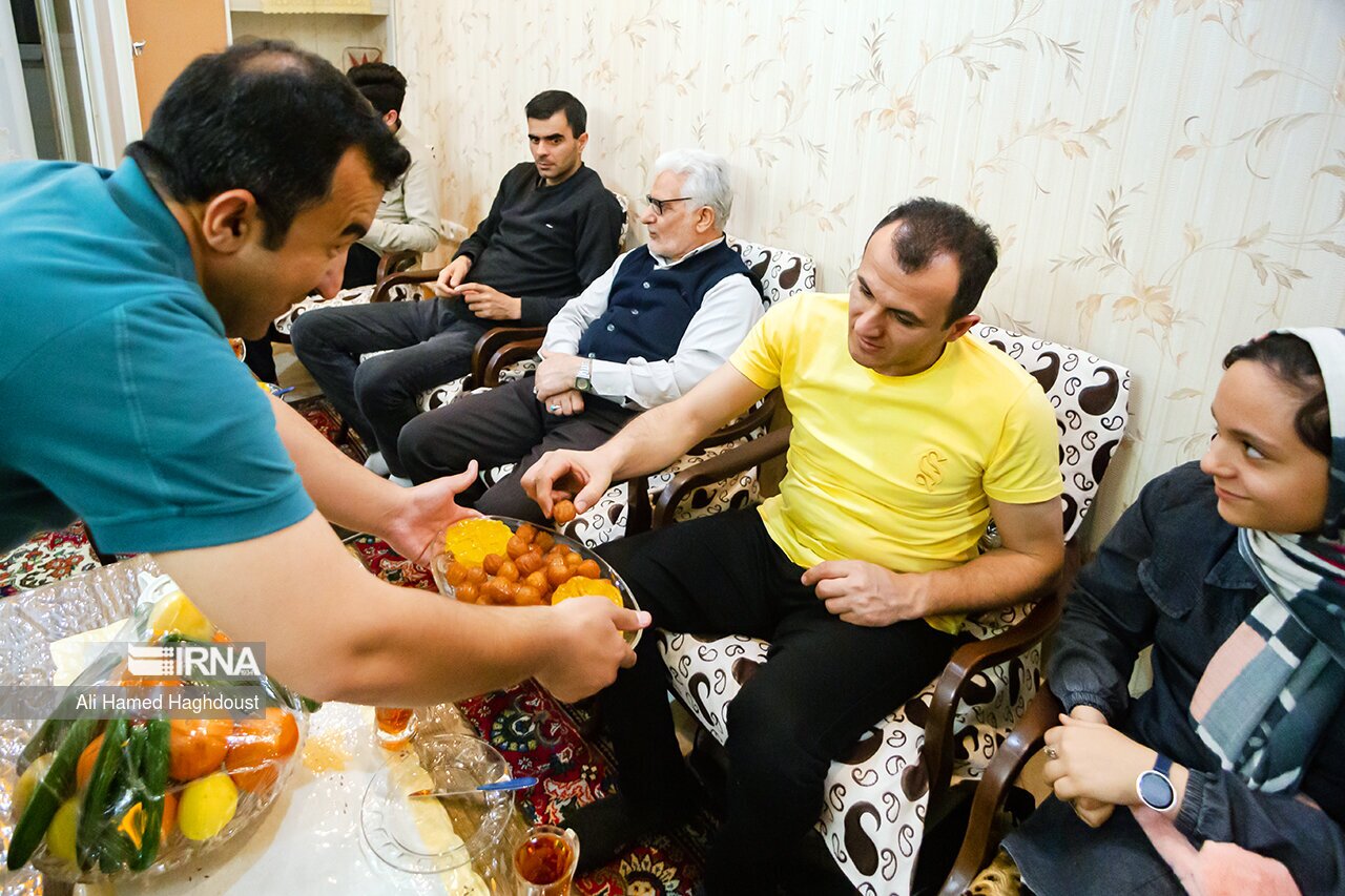 تصاویر: سفره‌های سنتی افطار