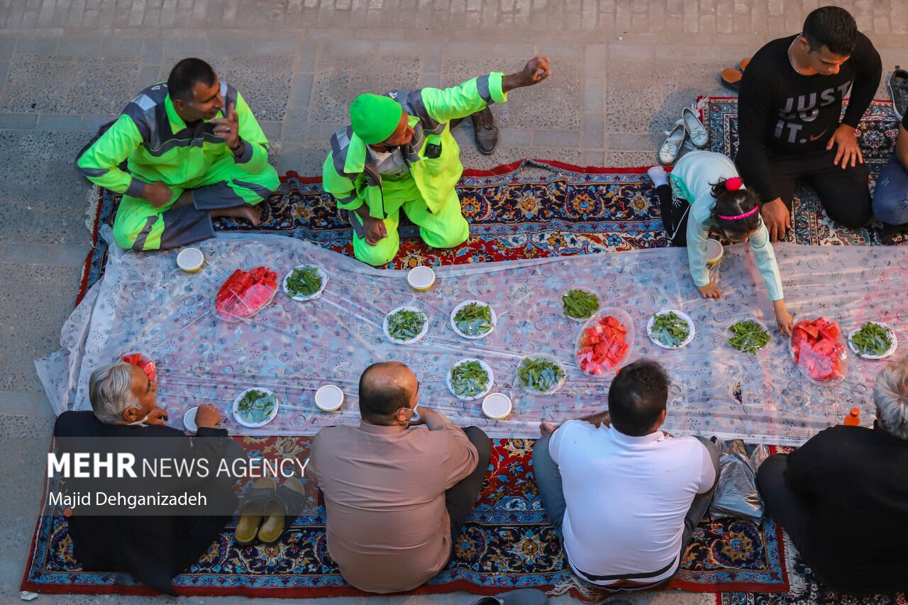 تصاویر: شهر جهانی به وقت افطار
