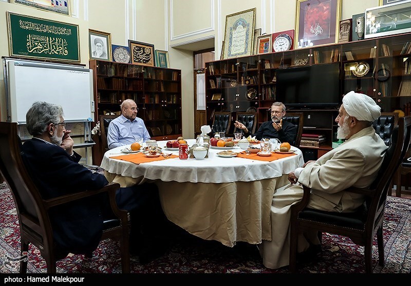 تصاویر: افطاری «قالیباف» با روسای سابق مجلس