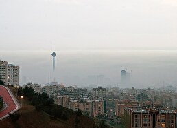 ویدیو / قسمت‌هایی از شمال شهر تهران در مه فرو رفت