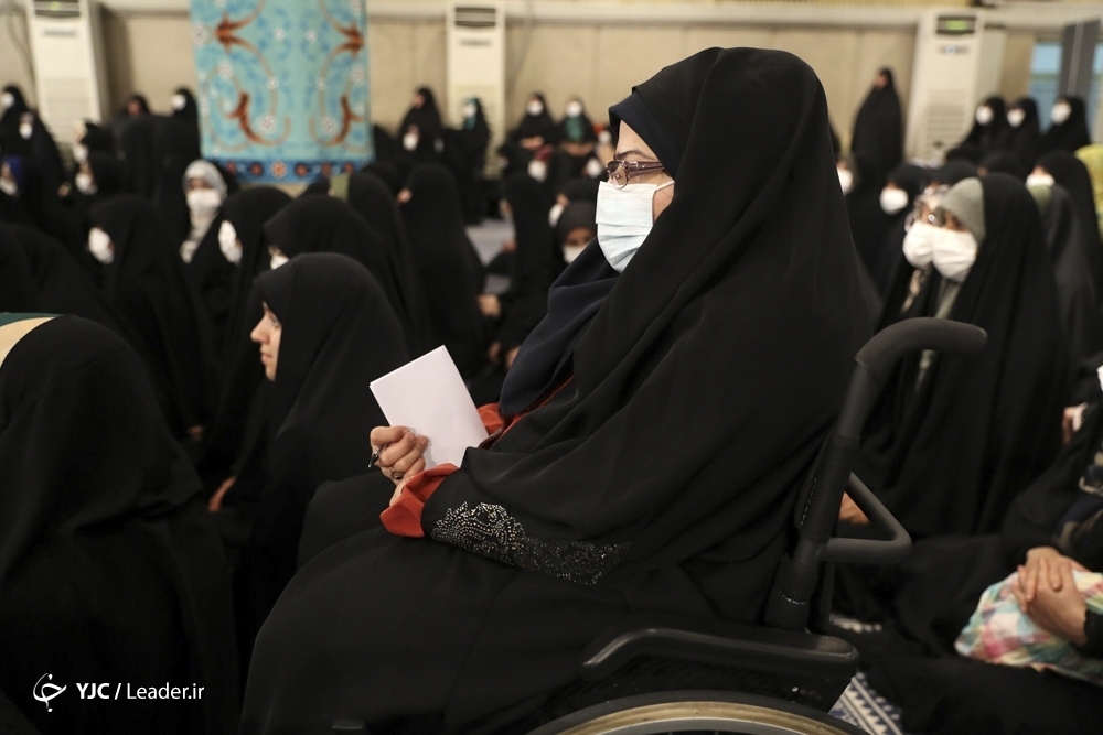 تصاویر: دیدار جمعی از دانشجویان و تشکل های دانشجویی با مقام معظم رهبری