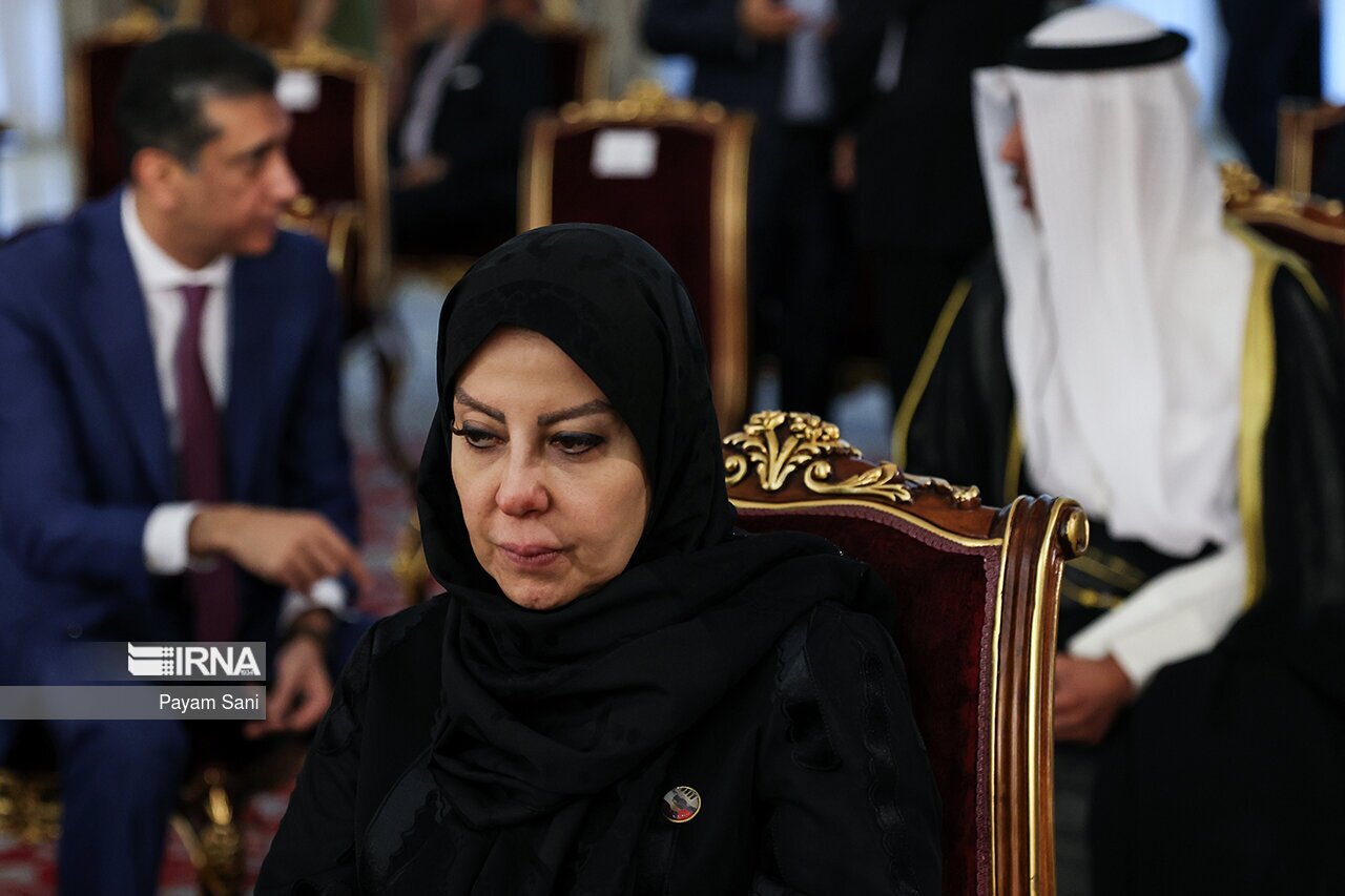 تصاویر: دیدار سفرا و کارداران کشورهای اسلامی با رئیسی