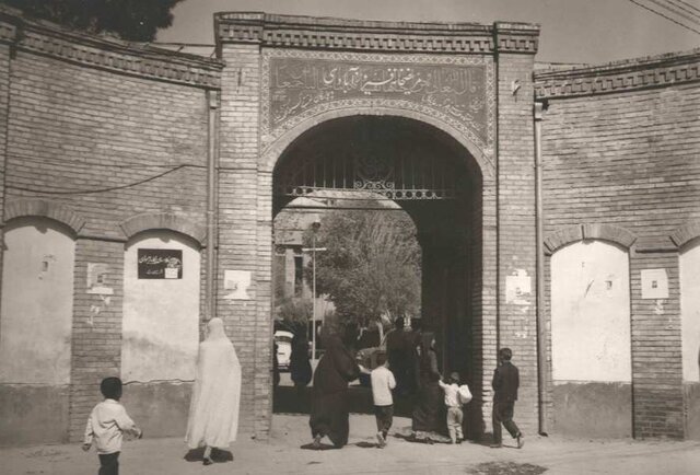 ماجرای مریضخانهای که با حقوق یک نماینده مجلس ساخته شد ماجرای مریضخانهای که با حقوق یک نماینده مجلس ساخته شد