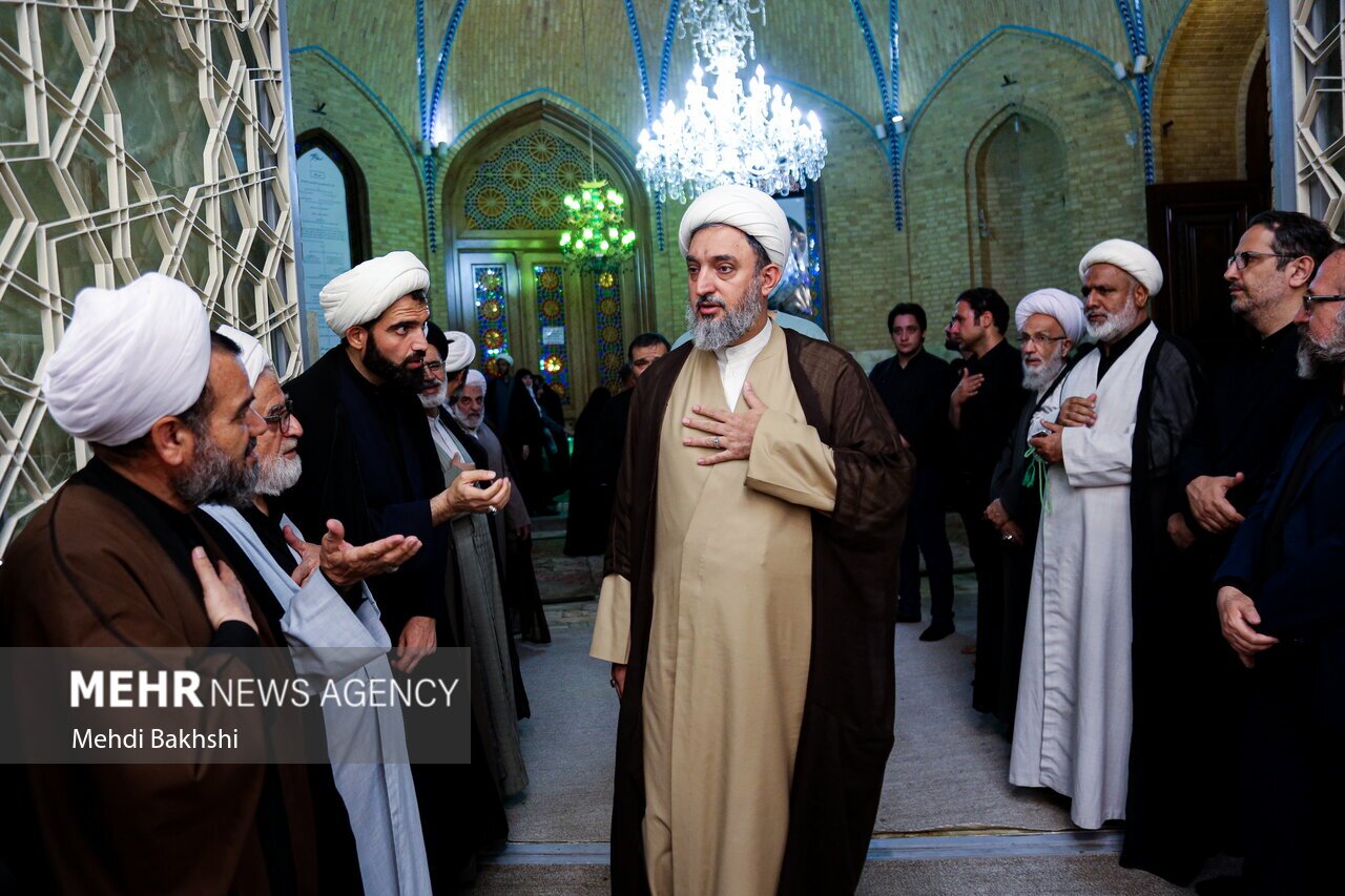 تصاویر: بزرگداشت آیت الله سلیمانی در مسجد اعظم قم