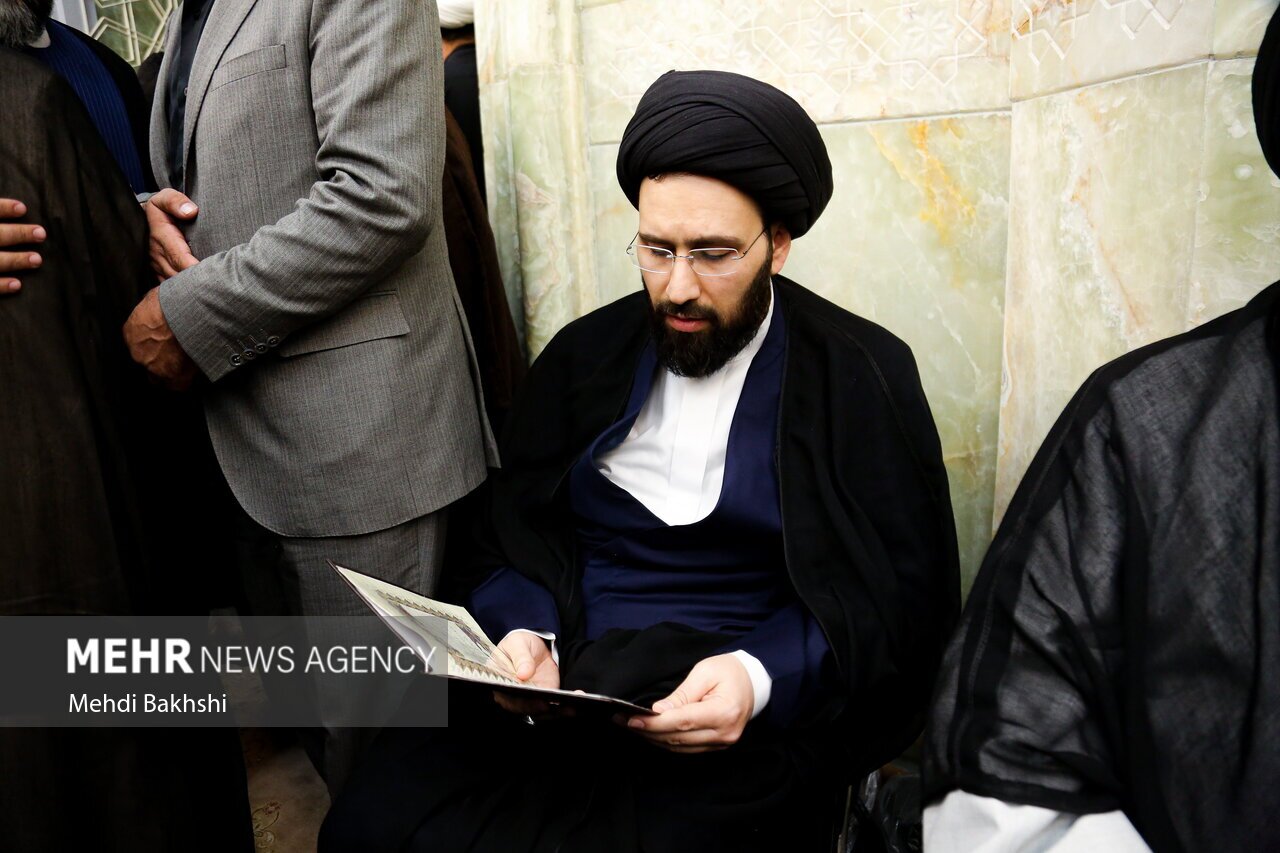 تصاویر: بزرگداشت آیت الله سلیمانی در مسجد اعظم قم