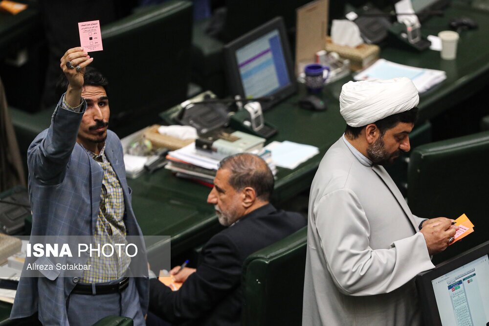 تصاویر: جلسه بررسی استیضاح وزیر صمت