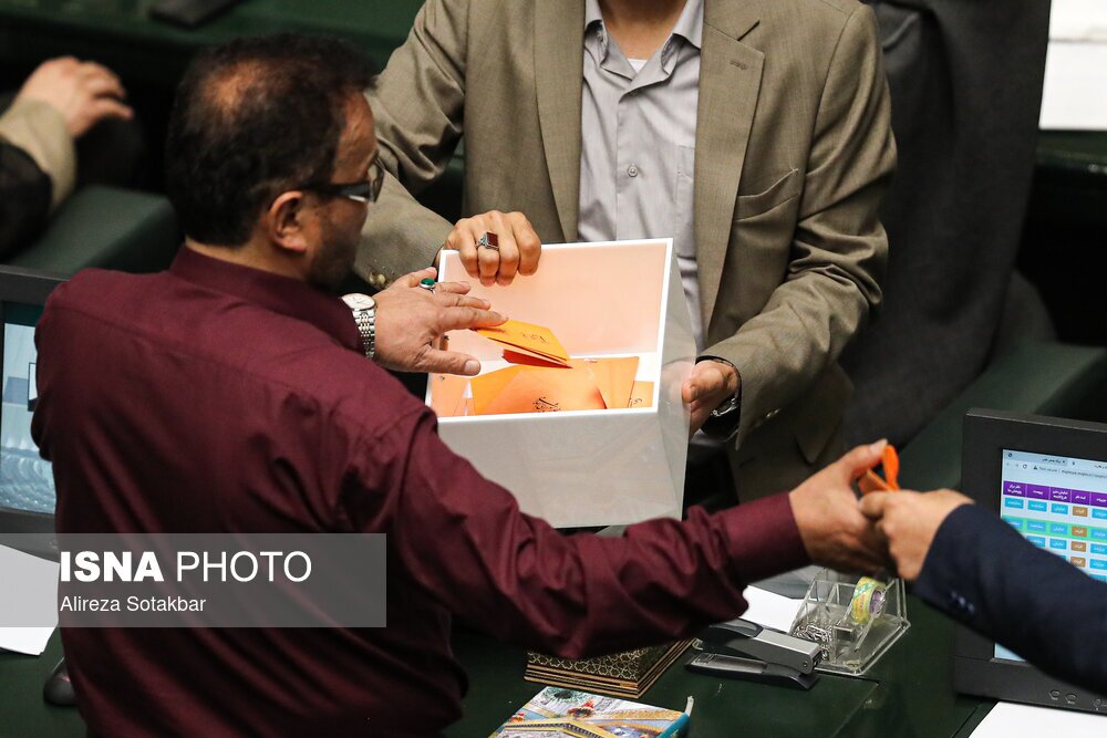 تصاویر: جلسه بررسی استیضاح وزیر صمت