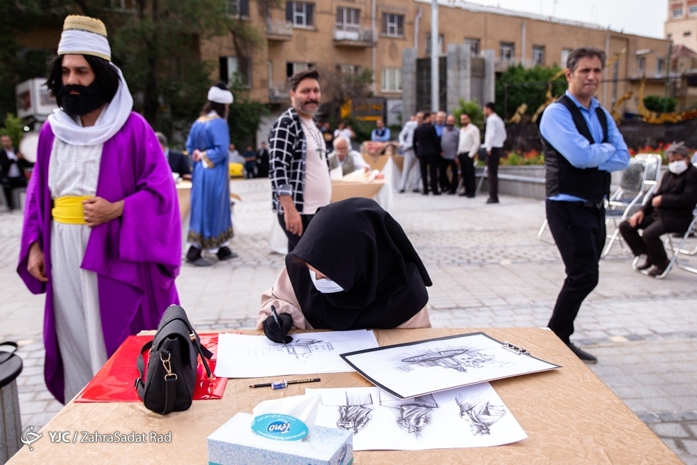 تصاویر: رونمایی از مجسمه برنزی سعدی