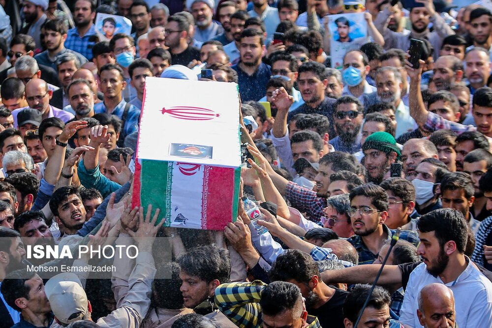 تصاویر: تشییع پیکر شهید «حمیدرضا الداغی» در مشهد