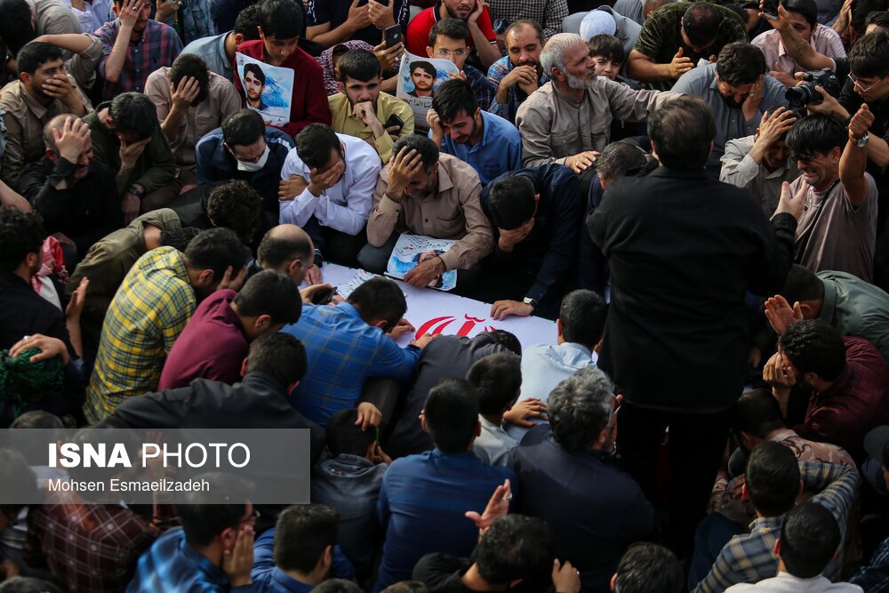 تصاویر: تشییع پیکر شهید «حمیدرضا الداغی» در مشهد