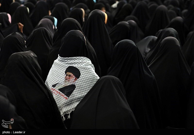 تصاویر: دیدار جمعی از معلمان و فرهنگیان سراسر کشور با مقام معظم رهبری