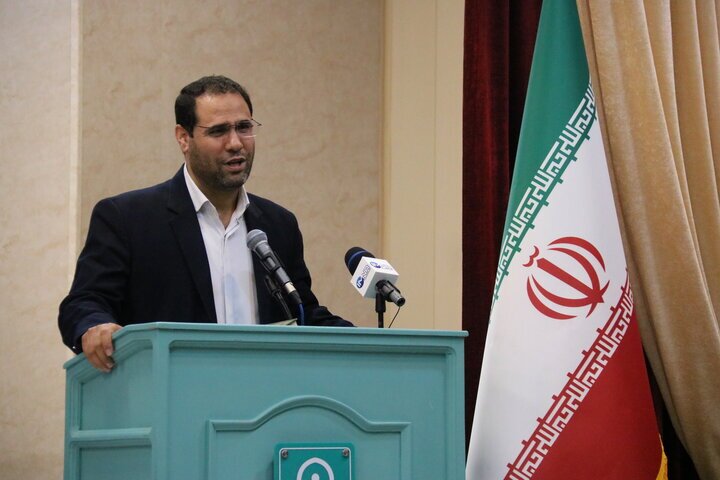 سرپرست وزارت آموزش و پرورش: با زاکانی تفاهم کردیم ۳۵۰ مدرسه را به ۳۵۰ مسجد پیوند بزنیم / این کار را از تهران شروع کردیم؛ به تدریج تعمیم می‌دهیم