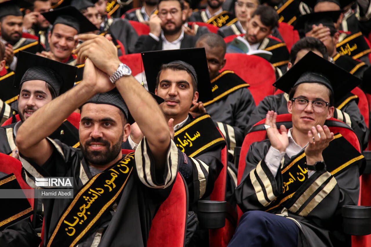 تصاویر: مراسم دانش آموختگی دانشجویان بین المللی