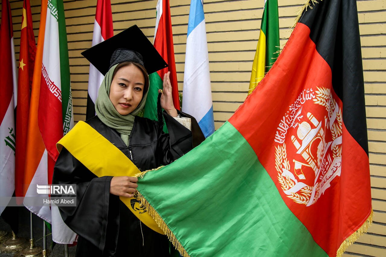 تصاویر: مراسم دانش آموختگی دانشجویان بین المللی
