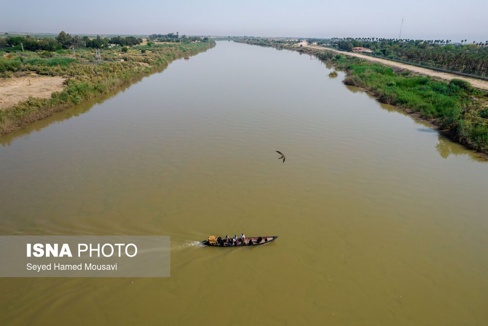 تصاویر: گذر سخت از رودخانه