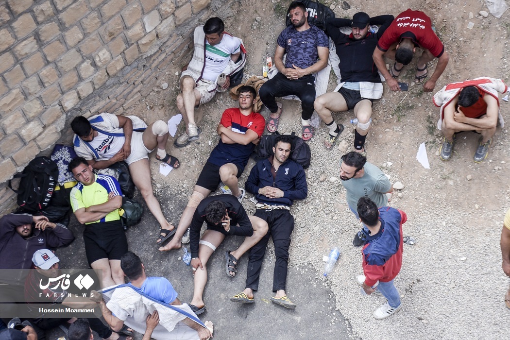تصاویر: مسابقات «کشتی با چوخه» اسفراین