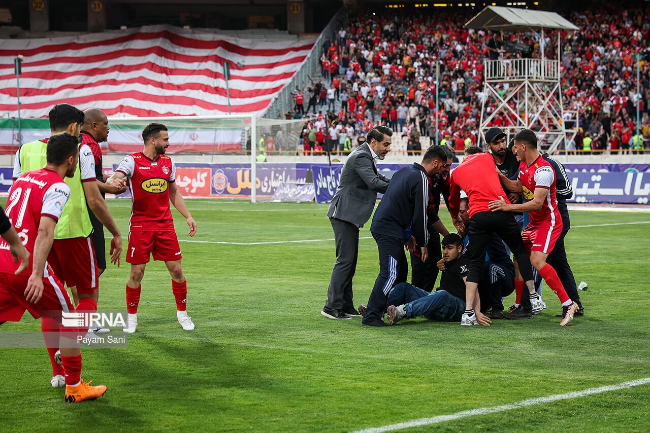 تصاویر: شهرآورد ۱۰۰- پرسپولیس و استقلال