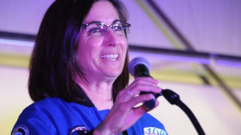 فضانوردان در فضا چه می‌خورند و چگونه؟