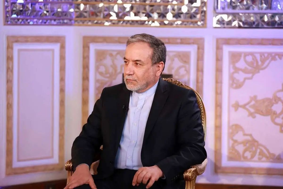 عراقچی: ایران راهحل عادلانه برای فلسطین را برگزاری همهپرسی میداند؛ این موضوع غیر واقعی یا دور از دسترس نیست/ تا مساله فلسطین به شیوهای عادلانه حل نشود، تنش در منطقه پایان نیافته و صلح و ثبات ایجاد نمیشود