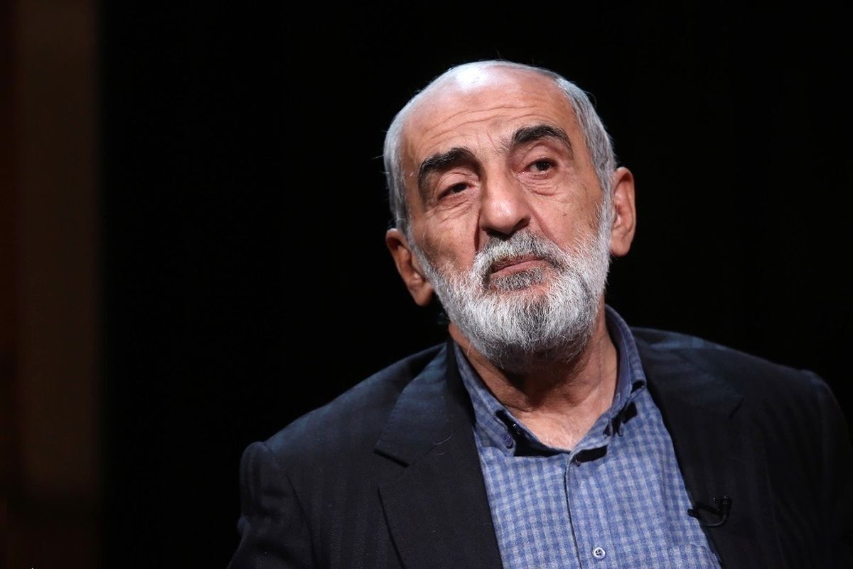 حسین شریعتمداری: برجام از اعتبار افتاده و به کاغذپاره شبیه است / وزارت خارجه بی‌اعتباری برجام را به شورای امنیت سازمان ملل اعلام کند و اجازه ندهد با تفنگ بی‌فشنگ مکانیسم ماشه، جمهوری اسلامی را تهدید کنند