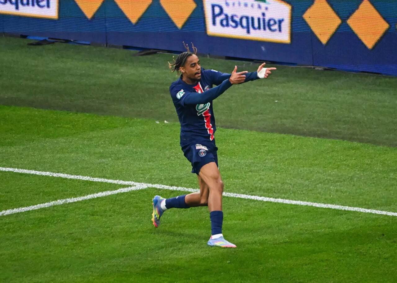 تلاش پاریس برای حفظ بارکولا؛ پیشنهاد تمدید تا ۲۰۳۰