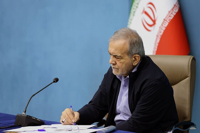 معاون ارتباطات و اطلاع رسانی دفتر پزشکیان: انتشار پیام مهم رئیس جمهور به ایرانیان مقیم خارج از کشور تا ساعتی دیگر