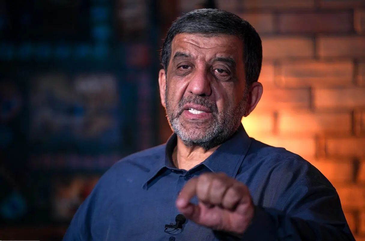 ضرغامی: نباید دیگر به تنظیمات کارخانه برگردیم؛ باید رویه‌های خود را عوض کنیم/ در اعتراضات ۱۴۰۱ گفتم این دهه هشتادی‌ها بچه‌های ما هستند که نتوانستیم با آن‌ها درست حرف بزنیم/ سردار باقری در روز‌های آخر همین حرف‌ها را زدند که خیلی به ایشان حمله شد