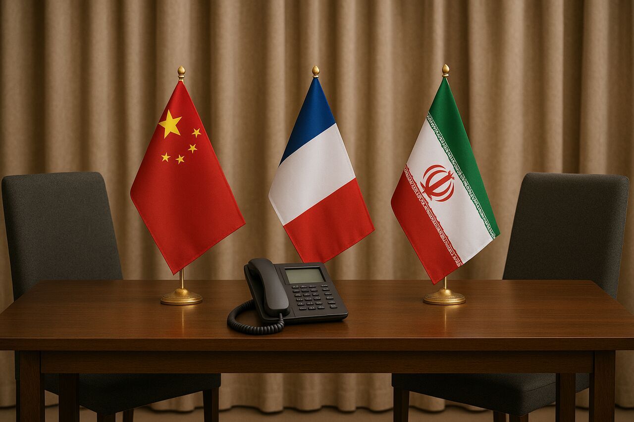 معاون وزیر خارجه چین در گفت‌و‌گو با یک مقام فرانسوی: حق ایران در استفاده از انرژی هسته‌ای صلح‌آمیز باید محفوظ بماند / تمامی طرف‌ها باید هرچه سریع‌تر مذاکرات را از سر بگیرند تا از تشدید اوضاع جلوگیری شود