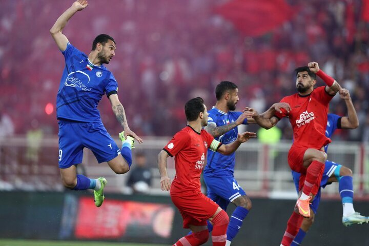 ادعای مالک تراکتور در مورد رقم قرارداد بازیکنان برای فصل بعد:  به هیچ بازیکنی بالای ۵۰ میلیارد تومان نداده ایم / عارف غلامی مبلغی را از ما می خواست که در توان ما نبود؛ او به تیم تهرانی رفت و چند برابر این رقم را گرفت