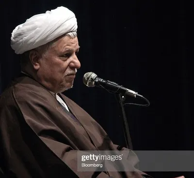 خاطرات آیت الله هاشمی رفسنجانی، ۲۳ مهر ۱۳۷۷: بر اساس نظرسنجی حزب کارگزاران، در تهران فقط ۱۹ درصد گفته‌اند در انتخابات خبرگان شرکت می‌کنند