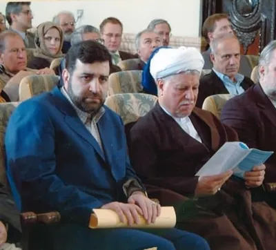 خاطرات آیت الله هاشمی رفسنجانی، ۳۰ فروردین ۱۳۷۷: صادق خرازی آمد، از کرباسچی دفاع کرد / رهبری گفتند چهار ماه خاطرات من را در یک شب خواندند