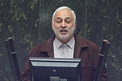 در سفر رییس‌جمهور به نیویورک،‌ دبیرکل سازمان ملل به رئیسی گفت سن یکی از زندانیان [خارجی] در ایران بالاست، درخواست دارم او را آزاد کنید؛ رئیسی هم مذاکراتی با قوه قضائیه انجام داد و این اتفاق با حسن نیت ما افتاد؛ بدون اینکه مابه‌ازایی برای آزادی آن پیرمرد دریافت کنیم