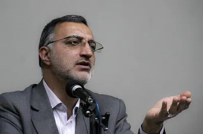 زاکانی در مورد تولد نوه‌اش در خارج از کشور: عملا امکان تولد کودک در ایران وجود نداشت؛  تاریخ تولد دو روز با امتحان آخر دخترم فاصله داشت