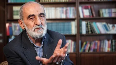 حسین شریعتمداری: اظهارات روحانی درباره صلح امام حسن به توهم ترامپ درباره «اشتیاق ایران برای مذاکره با آمریکا» دامن زده / فکر می کنید چرا رقبای سیاسی و رسانه‌های منتقد ترامپ در آمریکا اصراری بر مخالفت با اظهارات او درباره پیشقدم شدن ایران برای مذاکره ندارند؟