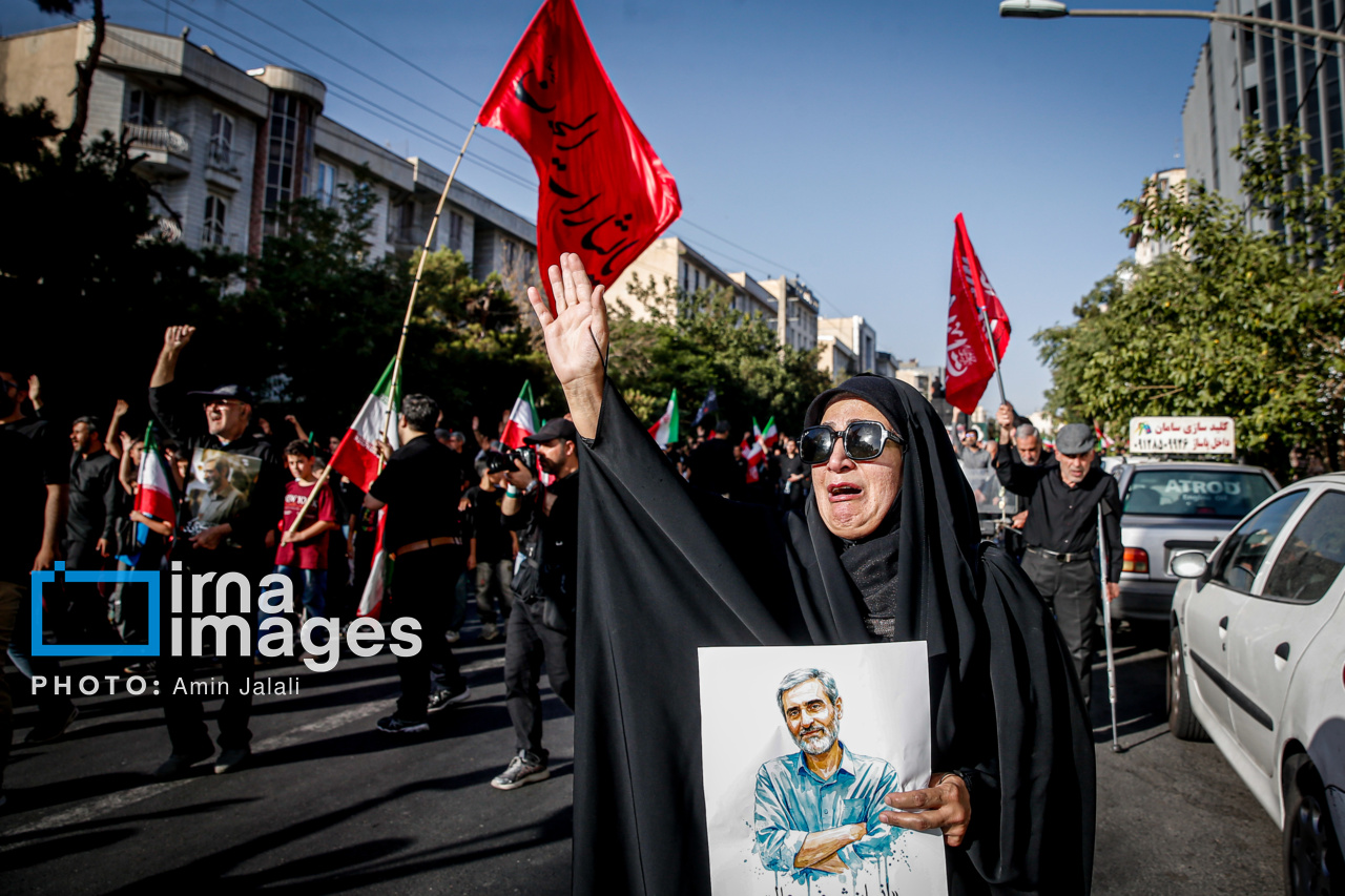 تصاویر: تشییع پیکر شهید «مصباح‌الهدی باقری‌کنی»، داماد رهبر شهید انقلاب