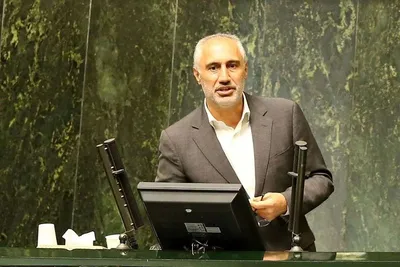 رئیس سازمان برنامه و بودجه: بازنشستگان با توجه به متناسب‌سازی، چیزی حدود ۳۶ درصد افزایش حقوق خواهند داشت؛ کارمندان دولت هم با عیدی و پاداش، حدود ۲۵ درصد/ مادرانی که وضع حمل می‌کنند، ماهیانه ۲ میلیون دریافت می‌کنند/ برای خانوار‌های ضعیف از طریق‌های مختلف ردیف‌هایی قرار دادیم
