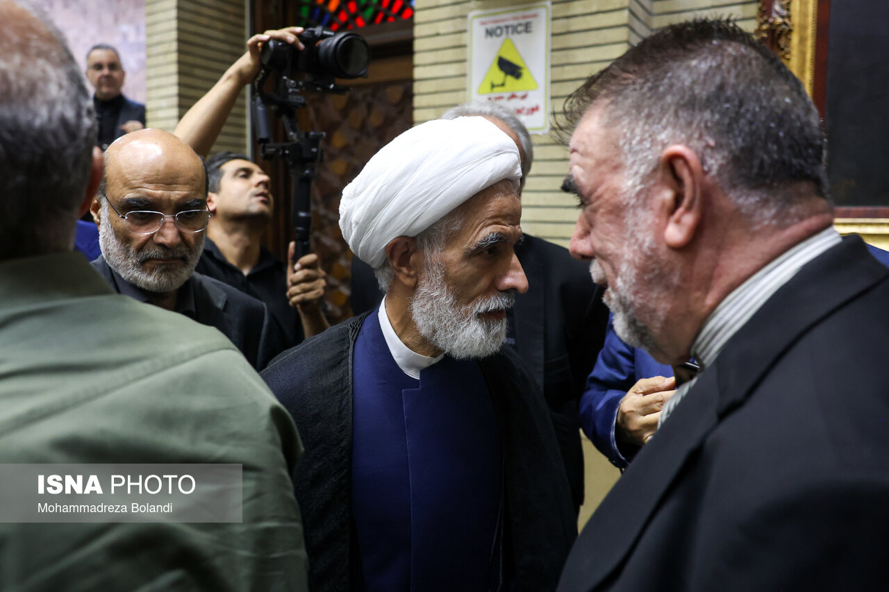 تصاویر: مراسم ختم «احمد ناطق نوری»