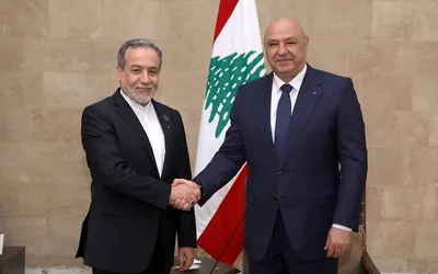 جزئیات دیدار رئیس جمهور لبنان و وزیر خارجه ایران؛ ژوزف عون: گفت‌وگوی داخلی، دروازه [حل و فصل] همه مسائل مورد اختلاف است / عراقچی: حمایت تهران از بیروت در چارچوب روابط خوب دو کشور و اصل عدم مداخله در سیاست داخلی است / از گفت‌وگوی ملی در لبنان میان فرقه‌ها، گروه‌ها و گرایش‌های مختلف پشتیبانی می‌کنیم