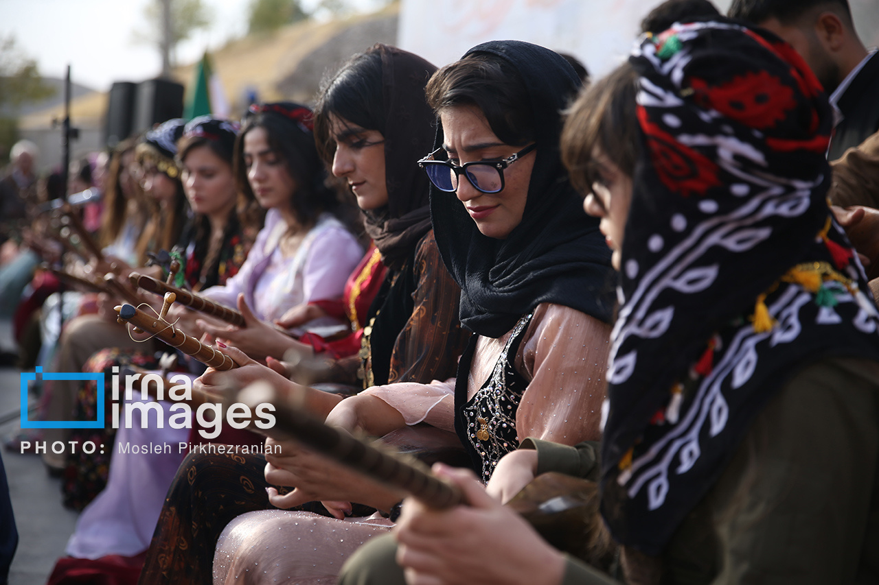 تصاویر: جشن جهانی «مهرگان» در غار کرفتو