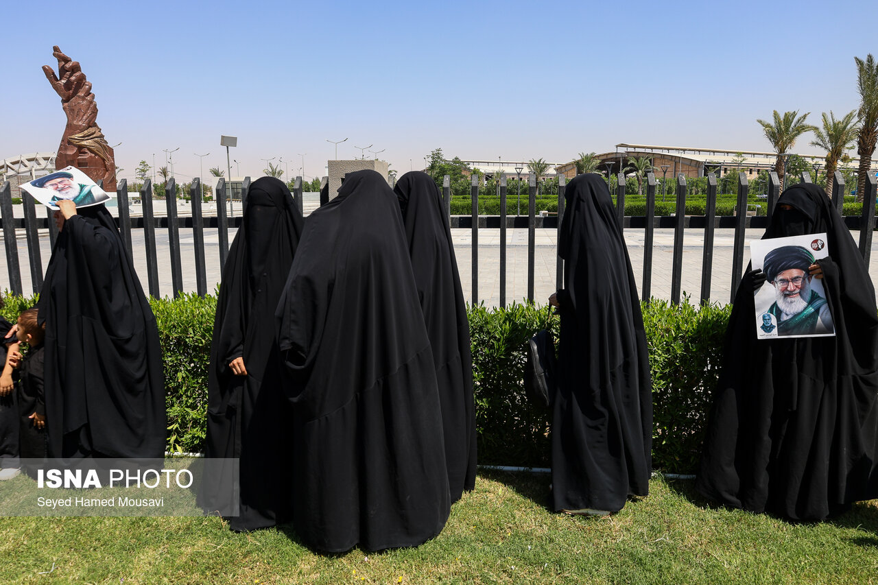 تصاویر/ تشییع و وداع با پیکر رهبر شهید انقلاب در نجف