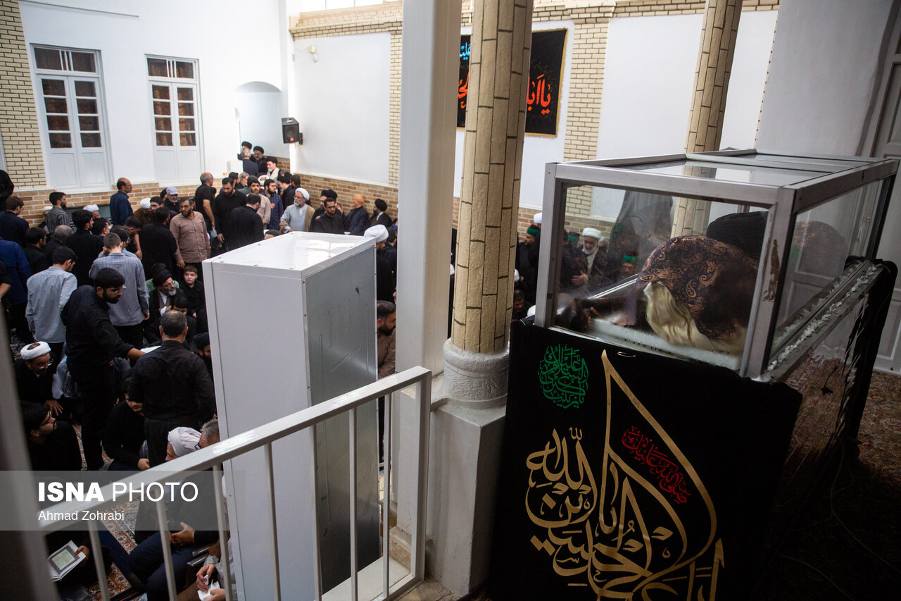 تصاویر: مراسم وداع با پیکر آیت‌الله «شبیری زنجانی»