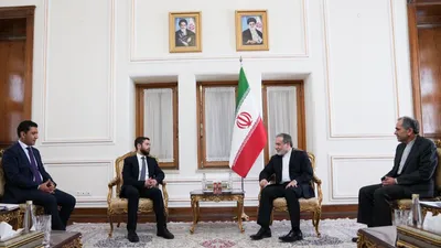 دیدار معاون وزیر خارجه ارمنستان با عراقچی