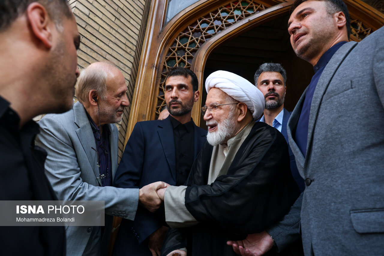 تصاویر: مراسم ختم «احمد ناطق نوری»