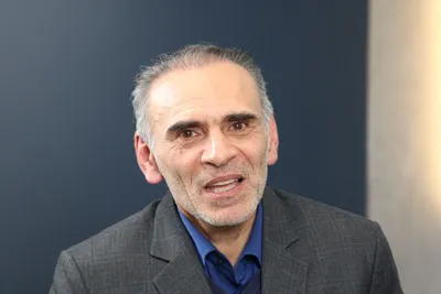 ویدیو/ کامران ندری، استاد اقتصاد: بالا رفتن تورم ته ندارد، مگر اینکه انتظارات را کنترل کنید تا اقتصاد ایران ونزوئلایی نشود
