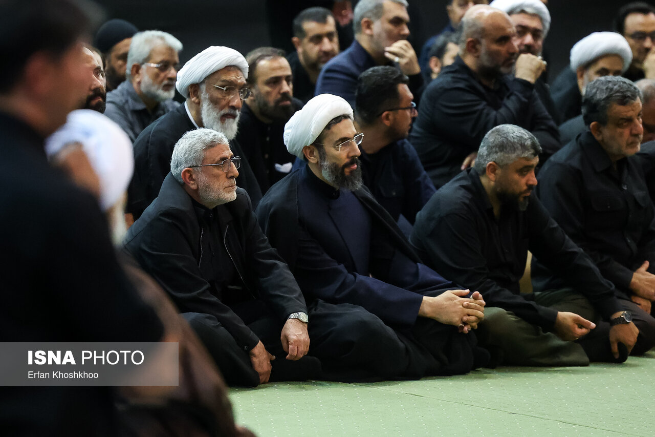 تصاویر: مراسم گرامیداشت رهبر شهید انقلاب در تهران