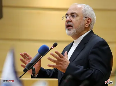 ظریف: موضع ایران در دیوان لاهه بسیار قوی است؛ امیدواریم دیوان به نفع ما رأی دهد / ممکن است آمریکا در لاهه درخواست مذاکره مجدد کند؛ اما این حرکت کاملا تبلیغاتی است